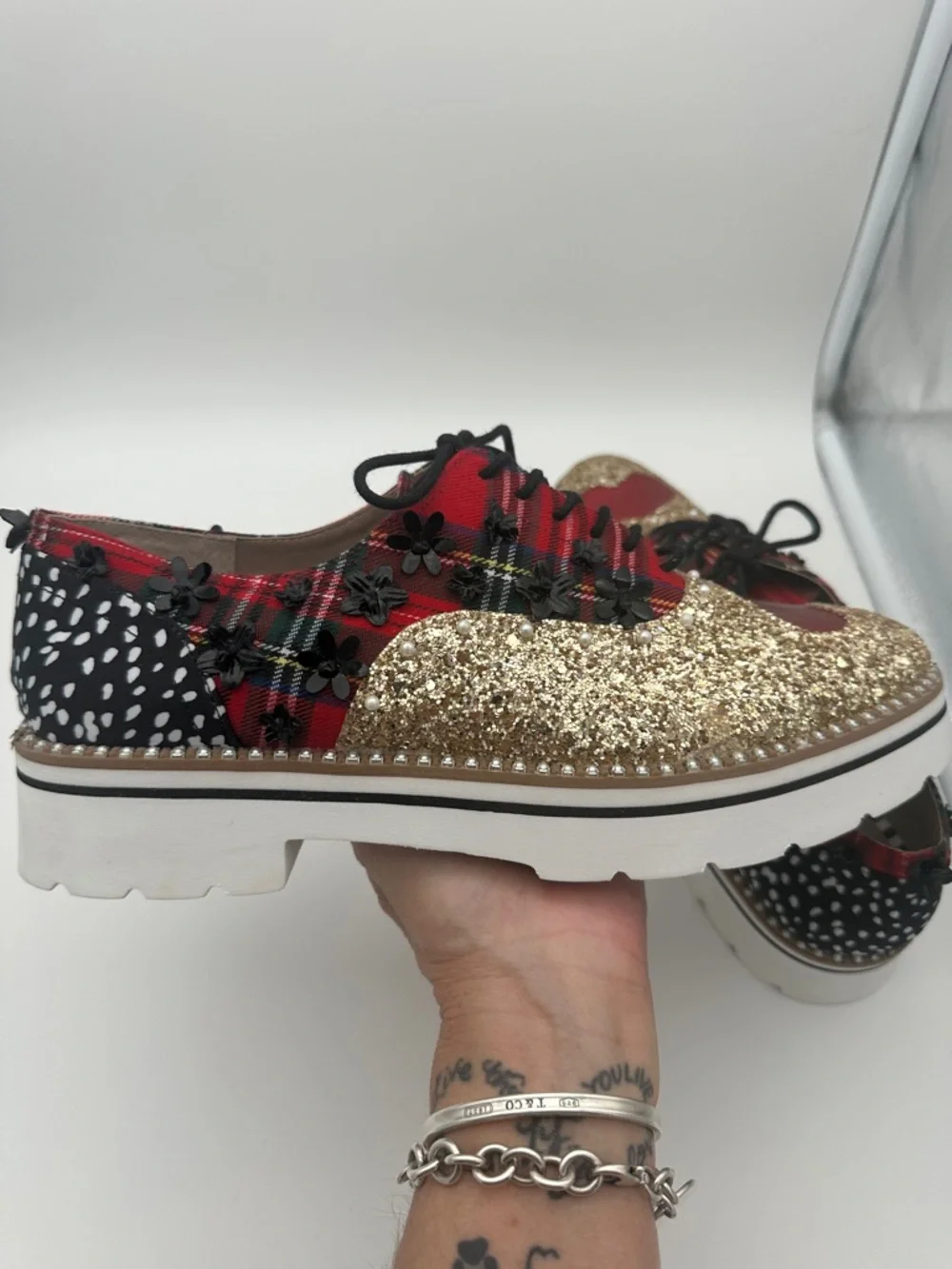 Betsy Johnson Skyyla Lace Up Plarform Oxfords Size 10 Shoes Unique Sparkly Plaid - Picture 9 of 16